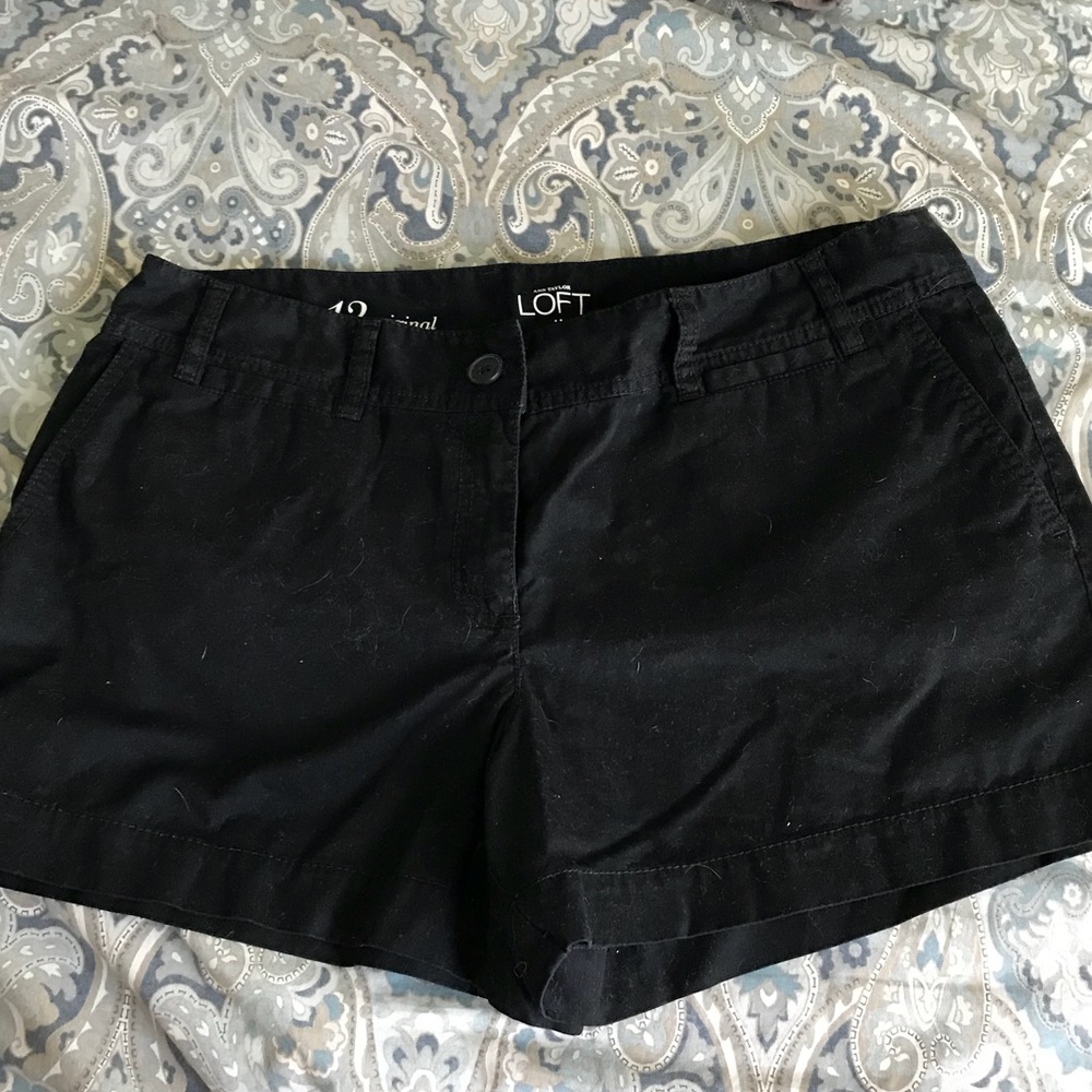 Loft chino shorts, black, size 12
